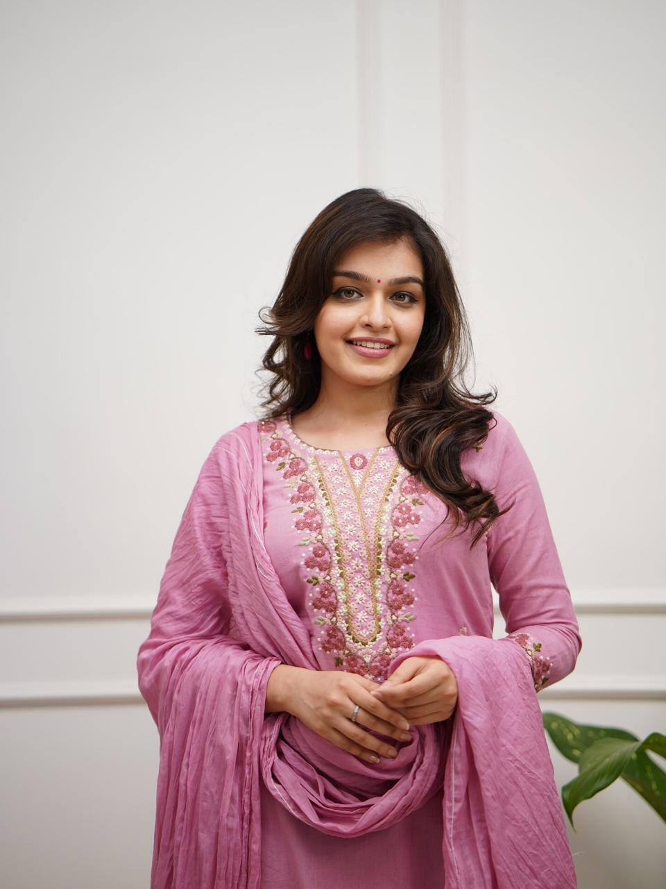 Pink Cotton Kurta With Embroidered Yoke